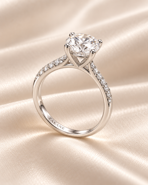 Lumière Solitaire Ring